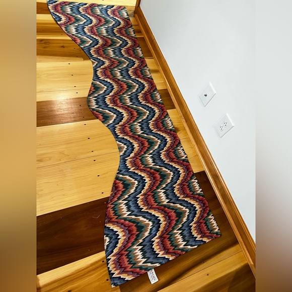 Waverly Ford Flamestitch Southwest Scalloped Valance Turquoise Red USA 76 INCHES - Picture 1 of 9